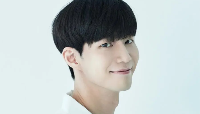 Aktor Korea Song Jae Rim dikabarkan meninggal dunia, Selasa (12/11).