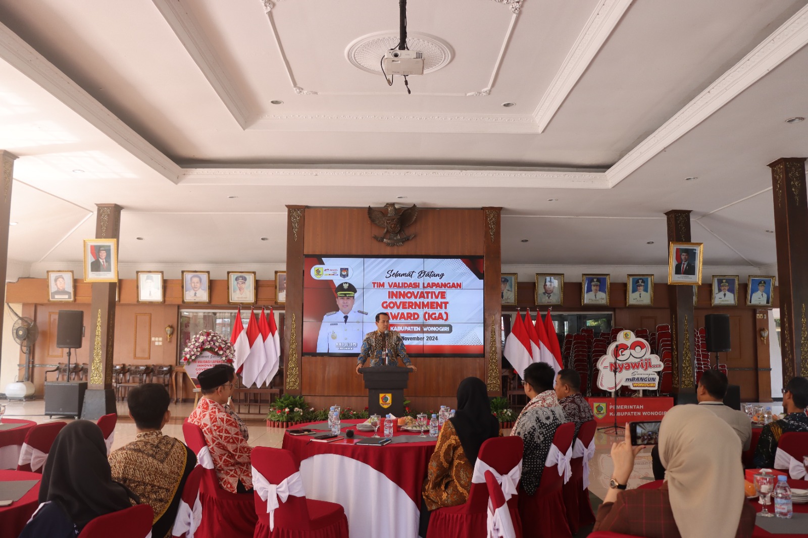 tahun ini ada dua inovasi Pemkab Wonogiri yang divalidasi tim lapangan IGA 2024. Inovasi itu adalah Cinta Mutiara Keluarga (CMK) dan inovasi Mitra Desa.