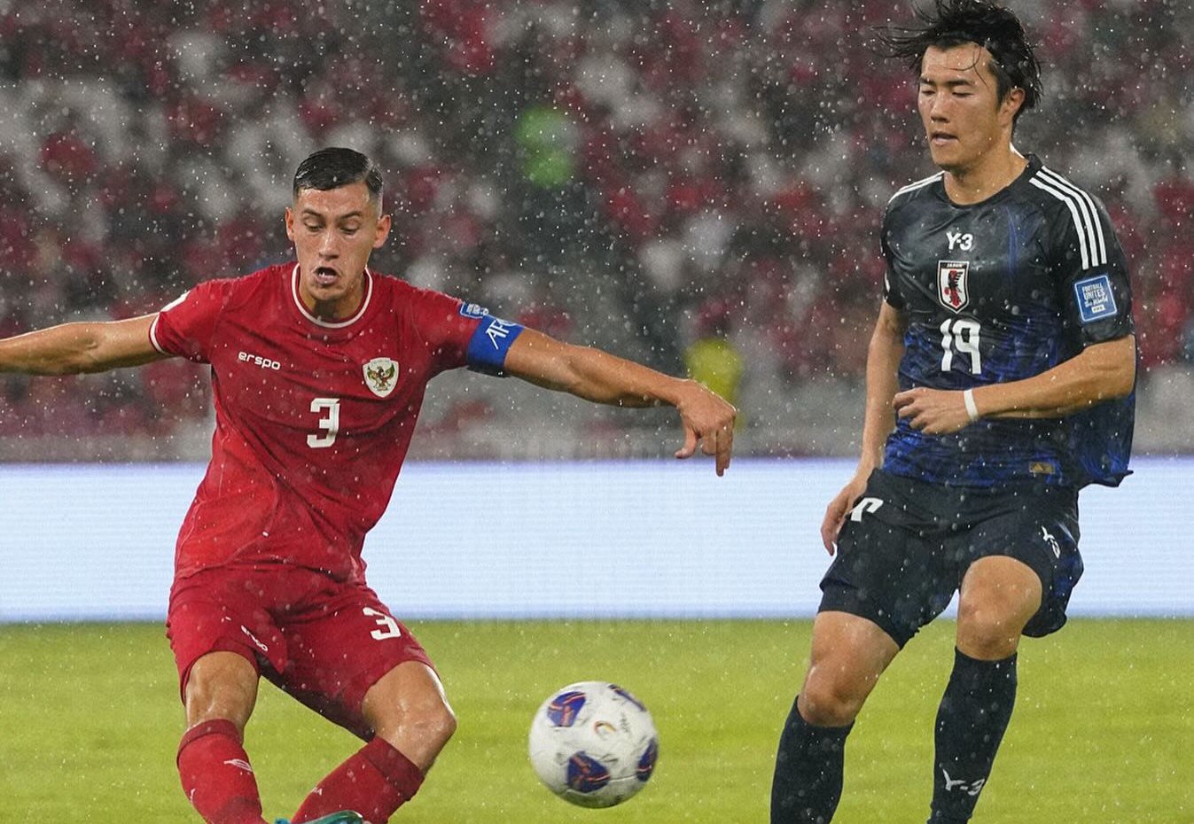 Laga Timnas Indonesia melawan Jepang di Stadion Glora Bung Karno (15/11/2024).