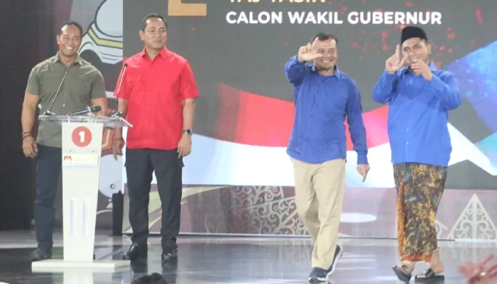 Paslon Gubernur-Wakil Gubernur Pilkada Jateng Andika Perkasa-Hendrar Prihadi dan Ahmad Luthfi-Taj Yasin.