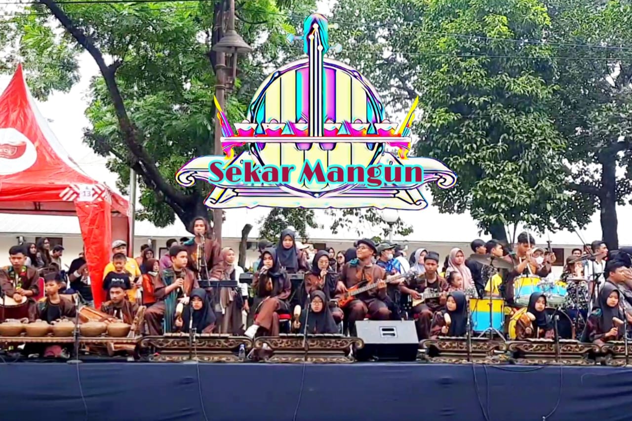 Sanggar Sekar Mangun tampil di sebuah acara. (Ist)