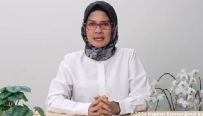 Jubir Kantor Komunikasi Kepresidenan Adita Irawati memberikan klarifikasi usai kontroversi istilah "rakyat jelata".