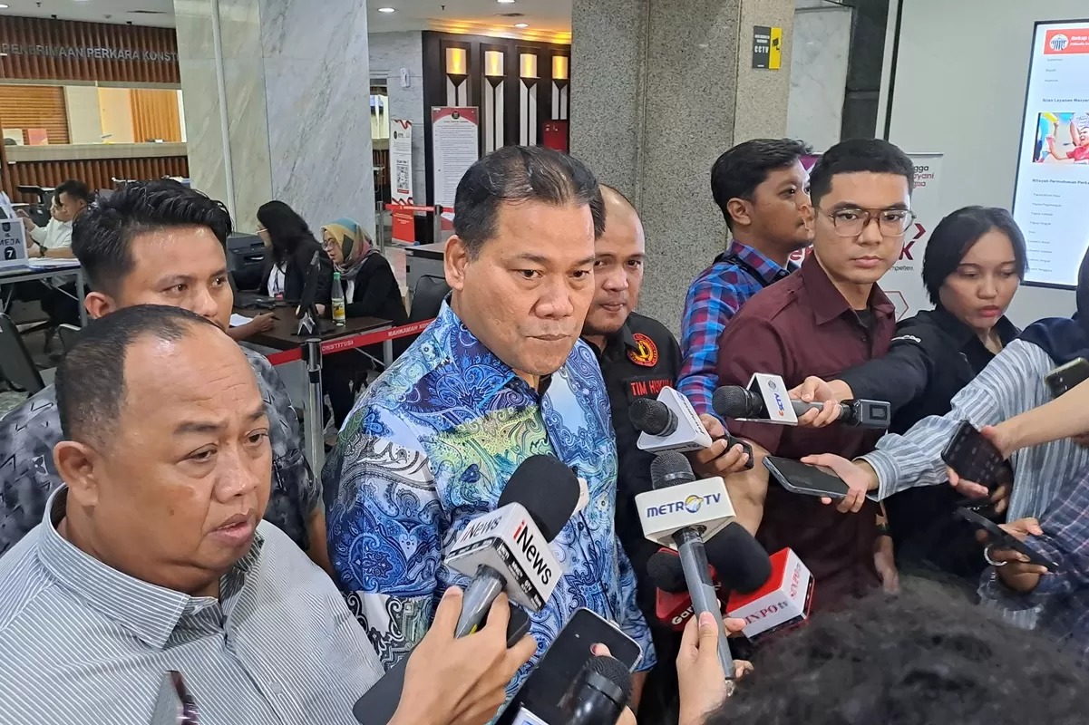 Kuasa hukum Paslon Gubernur Sumatera Utara nomor urut 2, Edy Rahmayadi-Hasan Basri Sagala, Yance Aswin di Gedung MK, Jakarta, Rabu (11/12).