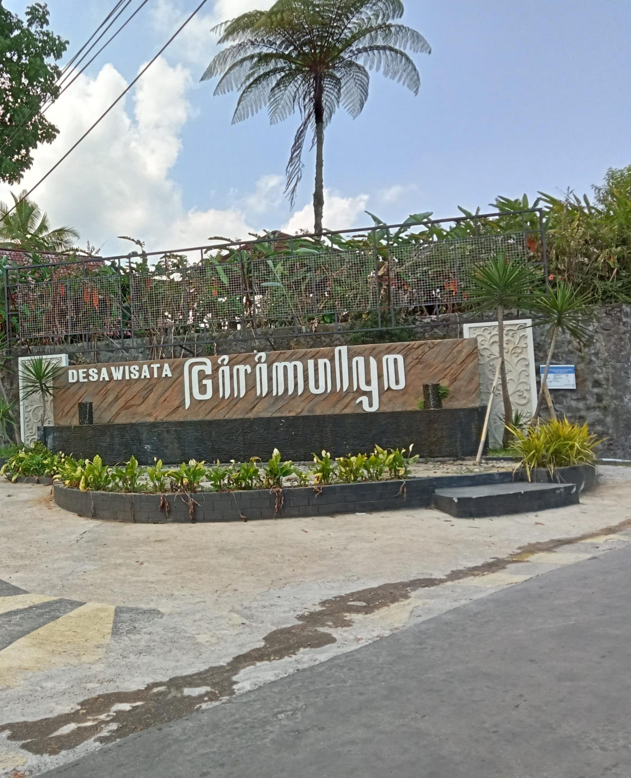 Desa Wisata Girimulyo di Kecamatan Ngargoyoso, Karanganyar menyajikan panorama alam menarik untuk libur Nataru. (Dhea Putri Suseno/Radar Solo)