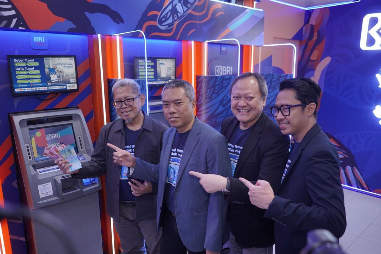 BRI dan PT Arjasa luncurkan fitur cardless withdrawal yang semakin memudahkan nasabah dalam bertransaksi keuangan.