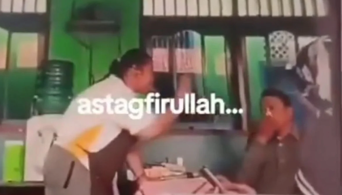 Tangkapan layar anak ibu kantin saat datangi dan marah-marah ke salah satu guru MTs Nurul Huda Brebes.