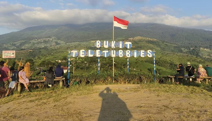 Bukit Teletubbies di Karanganyar.