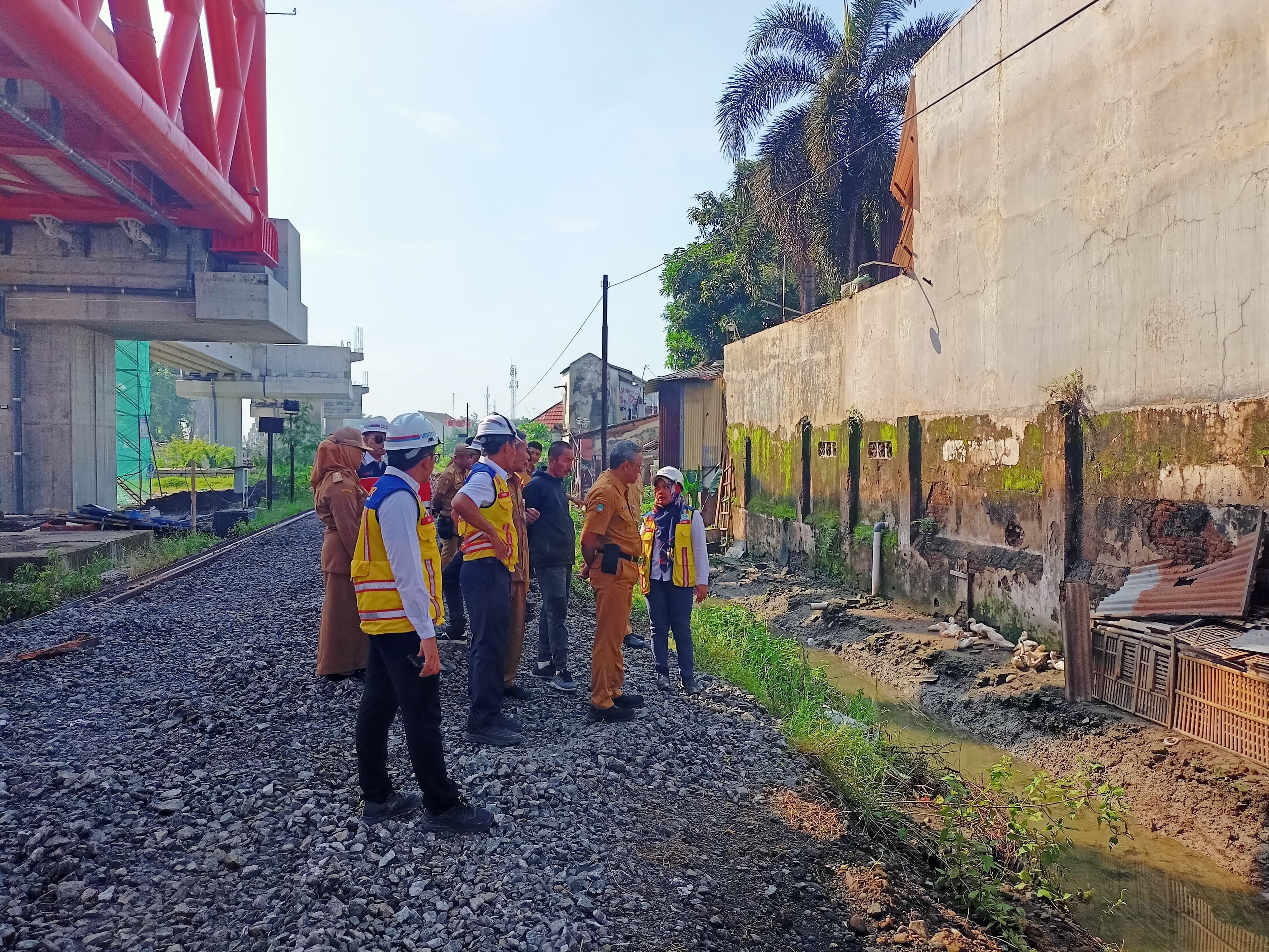 Kawasan proyek rel layang dan Underpass Joglo rawan tergenang banjir.