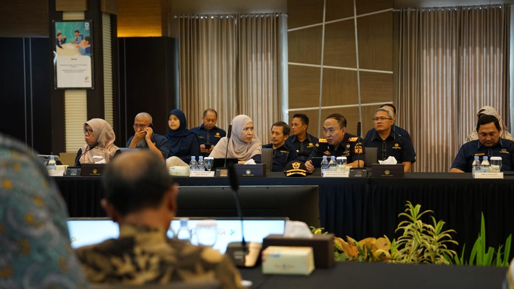 DJP Wilayah Jawa Tengah II gelar pertemuan.