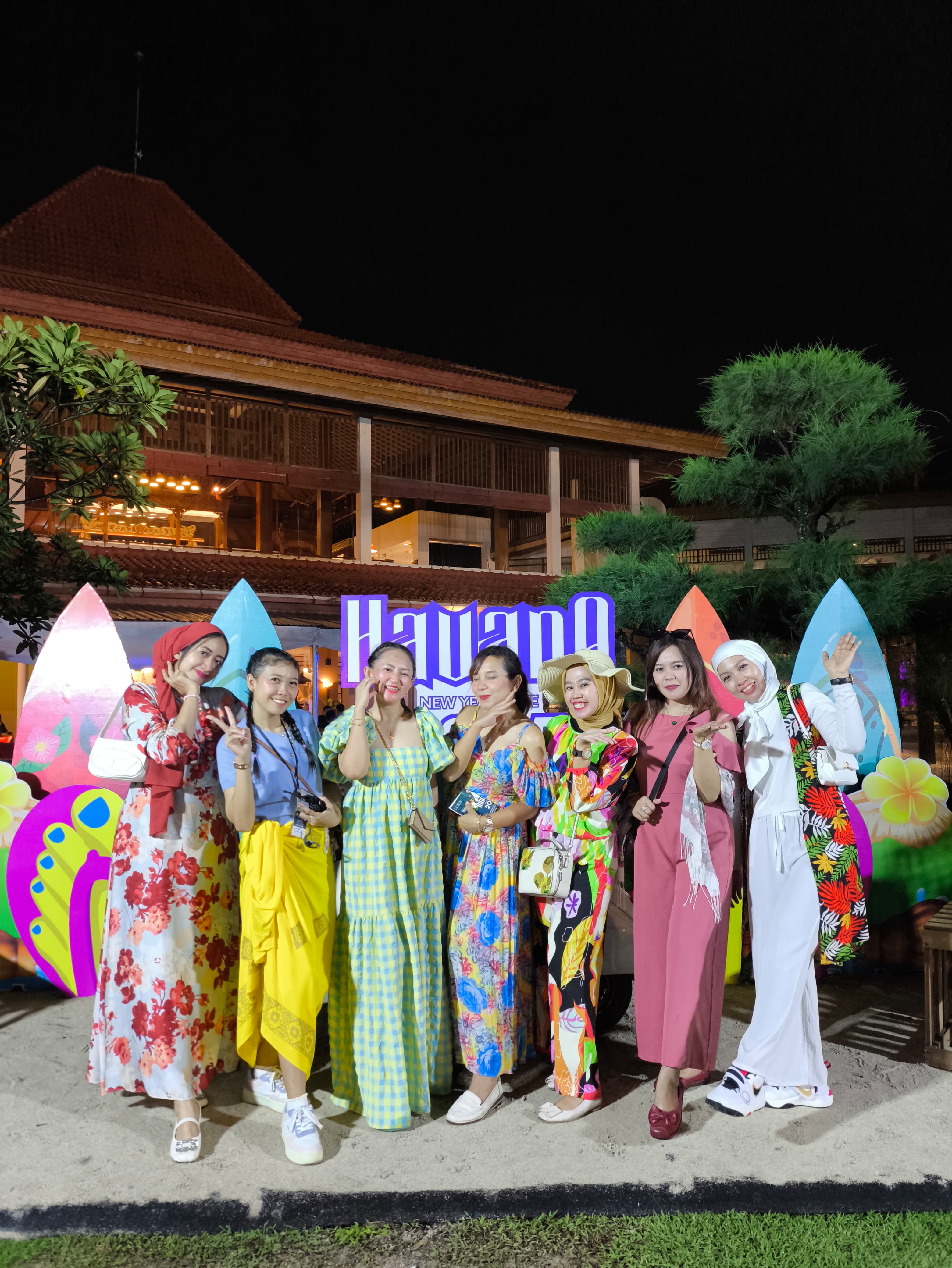 Lorin Solo Hotel berkomitmen hadirkan pengalaman tak terlupakan bagi tamunya.