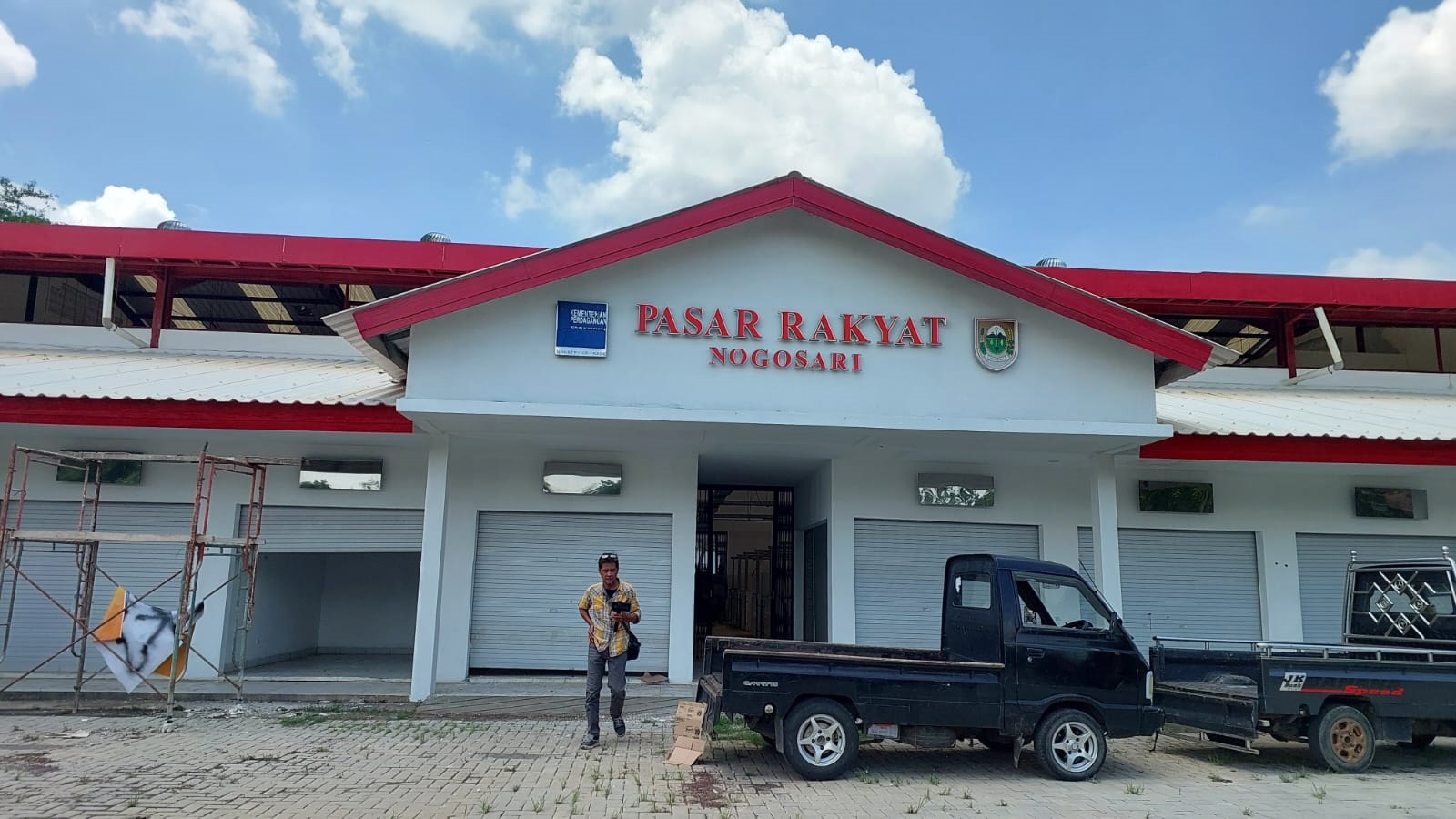 Pasar Nogosari yang baru di Dusun Ngumbul, Desa Glonggong. Berjarak sekitar 2 kilometer dari pasar yang lama.