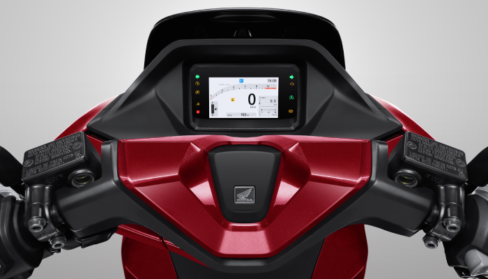 Layar panel meter Honda PCX Roadsync sudah memiliki kecerdasan yang mampu beradaptasi.