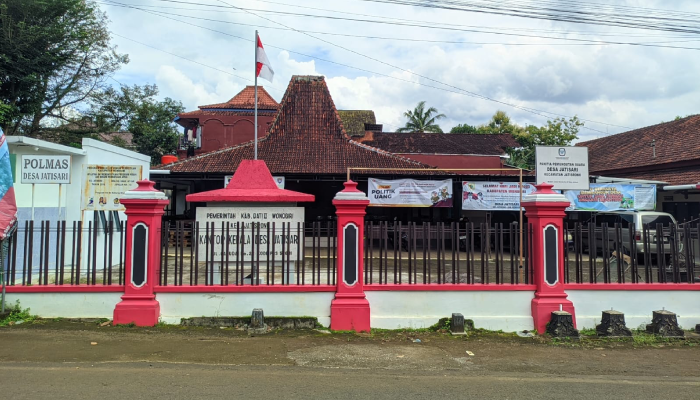 Balai Desa Jatisari, Kecamatan Jatisrono, Wonogiri.