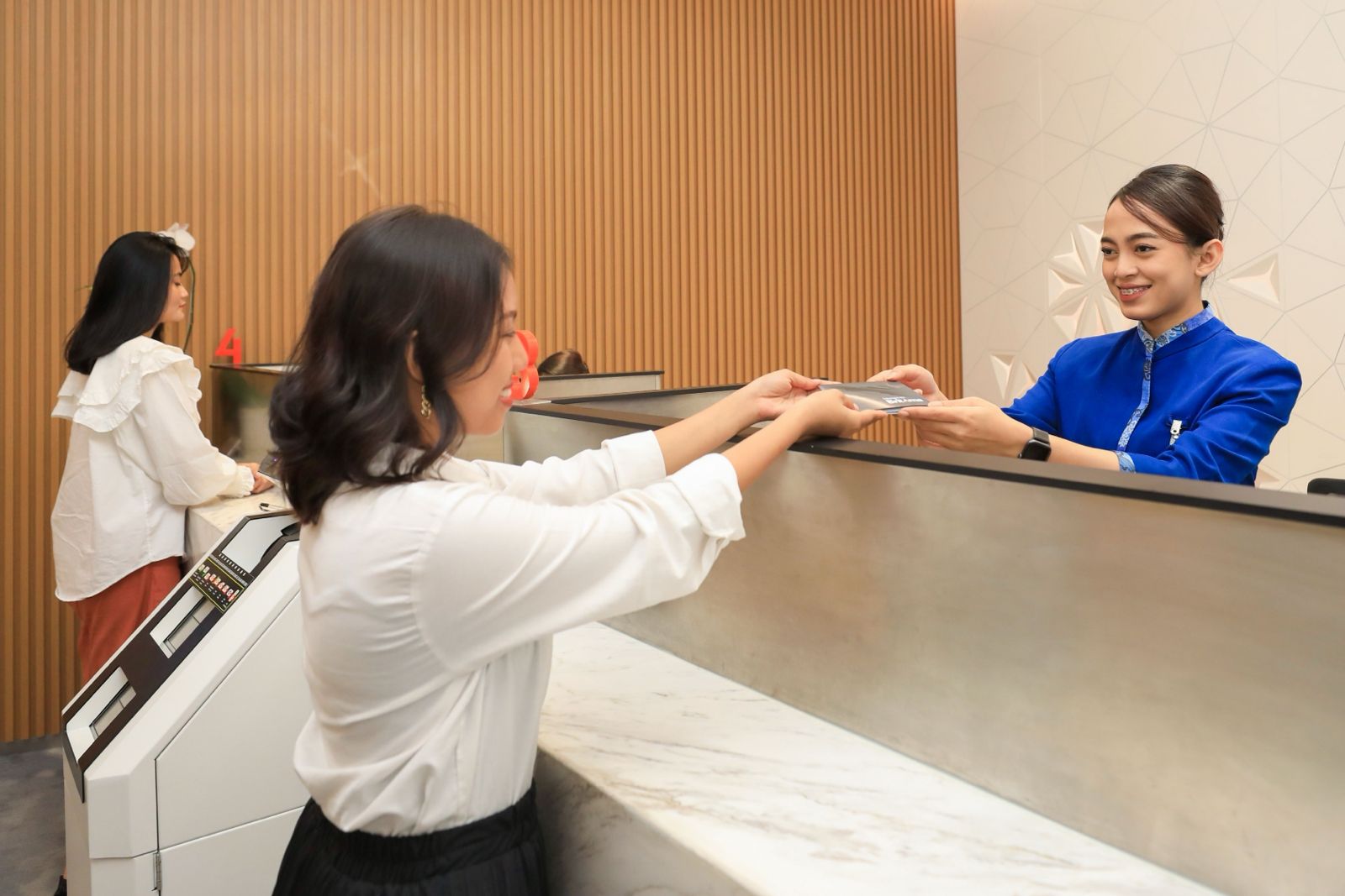 Pelayanan nasabah tetap menjadi prioritas selama libur Isra Mikraj dan Imlek 2025/