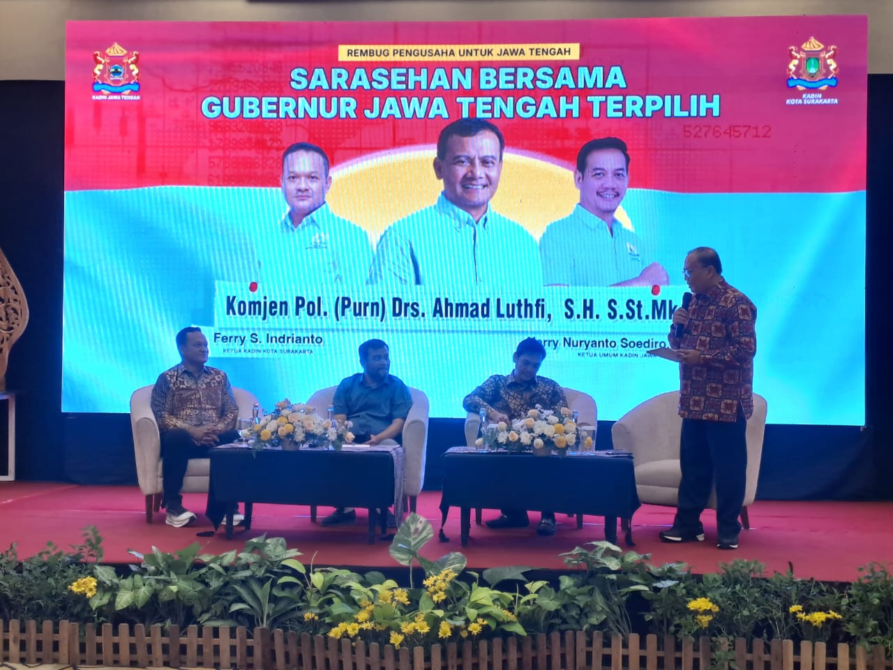 Sarasehan Kadin bersama gubernur Jateng terpilih digelar di Kota Solo, Senin (4/2/2025).