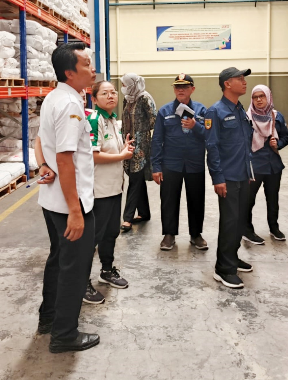 Ilustrasi Dinas Perindustrian dan Tenaga Kerja melakukan monitoring terhadap pembayaran gaji buruh sesuai UMK Sukoharjo 2025, Rabu (5/2/2025).