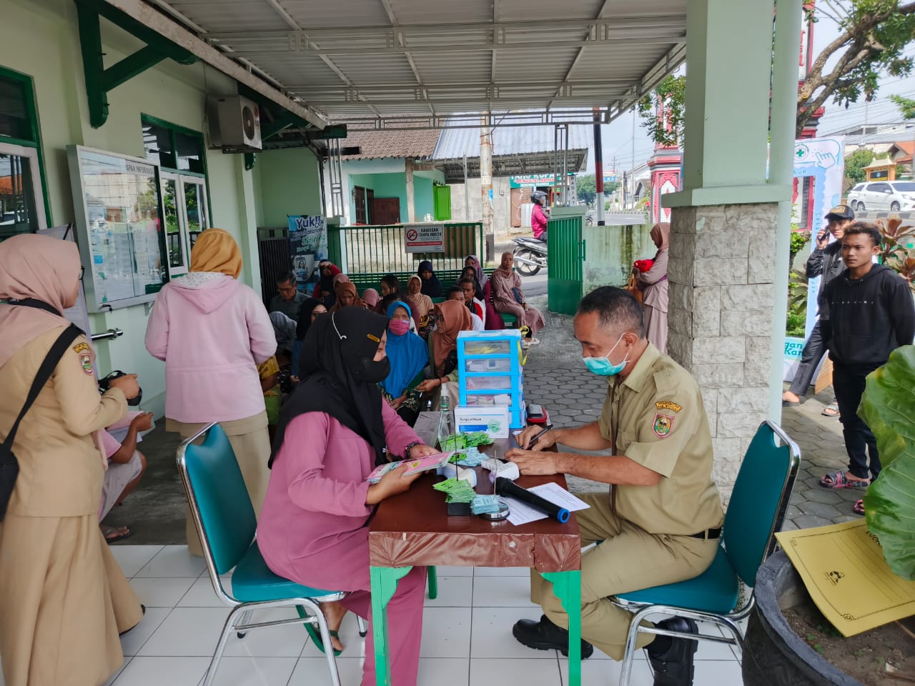 Sebanyak 25 Puskesmas, 3 rumah sakit rujukan, dan satu laboratorium kesehatan daerah (Labkesda) siap memberikan layanan pemeriksaan kesehatan gratis bagi warga Boyolali yang berulang tahun.