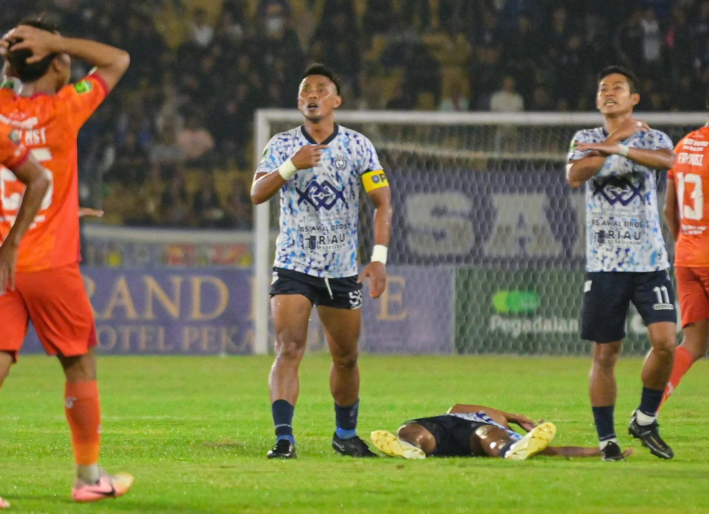 Laga Persiraja Banda Aceh vs PSPS Pekanbaru di Liga 2.