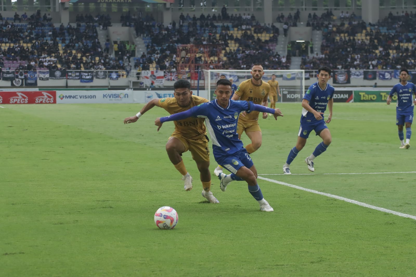 Laga final Pegadaian Liga 2 2024/2025 antara PSIM Jogja melawan Bhayangkara FC di Stadion Manahan, Rabu (26/2/2025)
