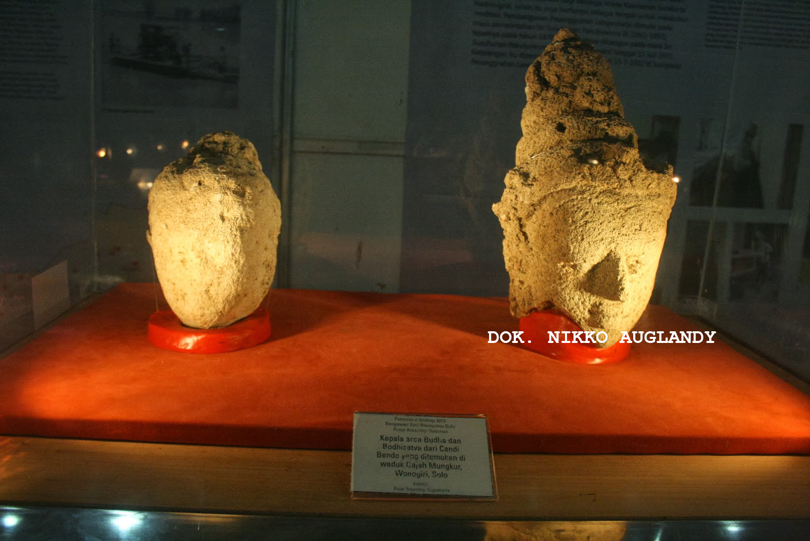 SISA SEJARAH: Kepala arca Buddha dan Buddha Bodhisattva dari Candi Bendo Wonogiri yang dipamerkan dalams ebuah pameran di Solo, 2013 silam.