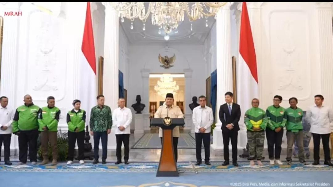 Presiden Prabowo menerima perwakilan driver ojol di istana.