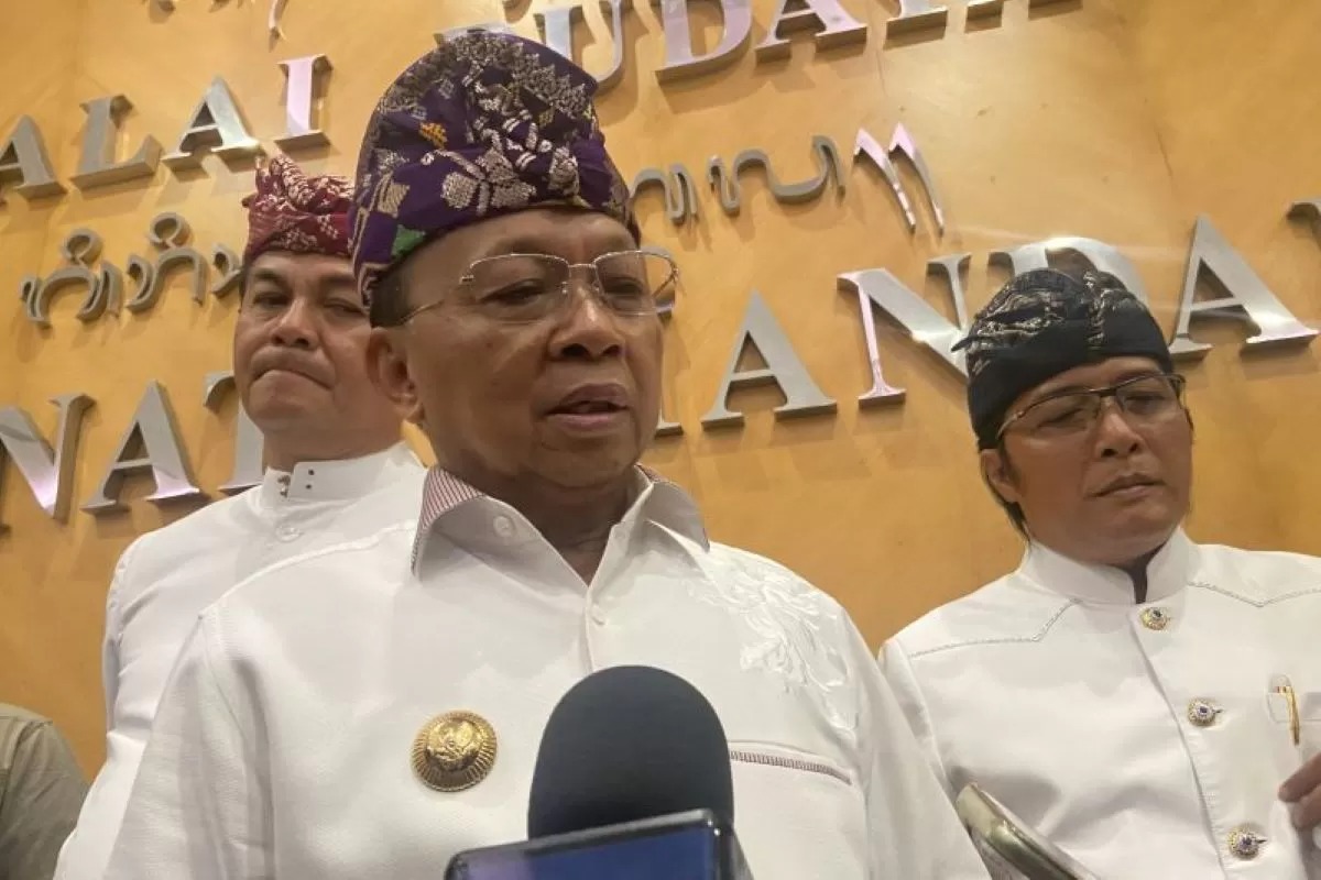 Gubernur Bali Wayan Koster.