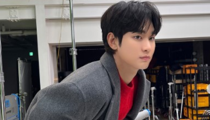 Kim Soo Hyun.