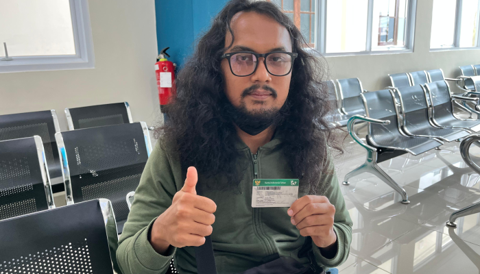 Dimas, warga Klaten merasa sangat terbantu dengan&nbsp;Antrean Online pada Aplikasi Mobile JKN.