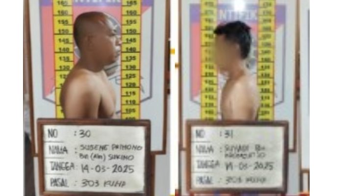 Dua pelaku taruhan dadu yang dibekuk polisi di Ngadirojo, Wonogiri.