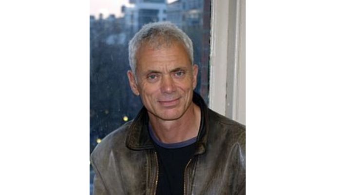 Jeremy Wade, Pembawa Acara River Monsters.
