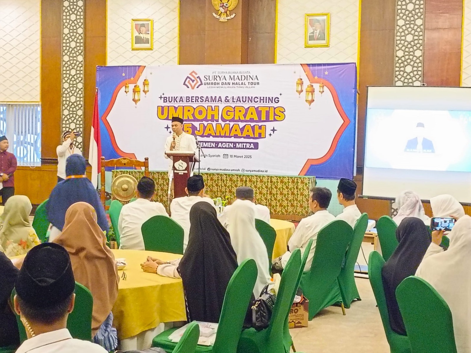 PT Surya Buana Wisata, yang dikenal dengan Surya Madinah hadirkan program umroh gratis, bantu umat Islam kurang mampu jalani ibadah impian.