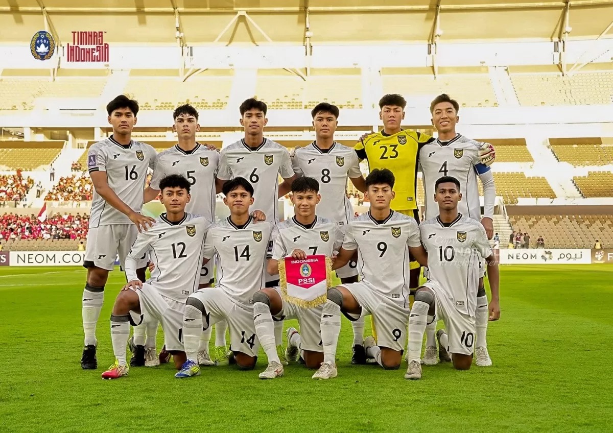 Skuad Timnas Indonesia saat menghadapi Korea Selatan di Piala Asia U-17.