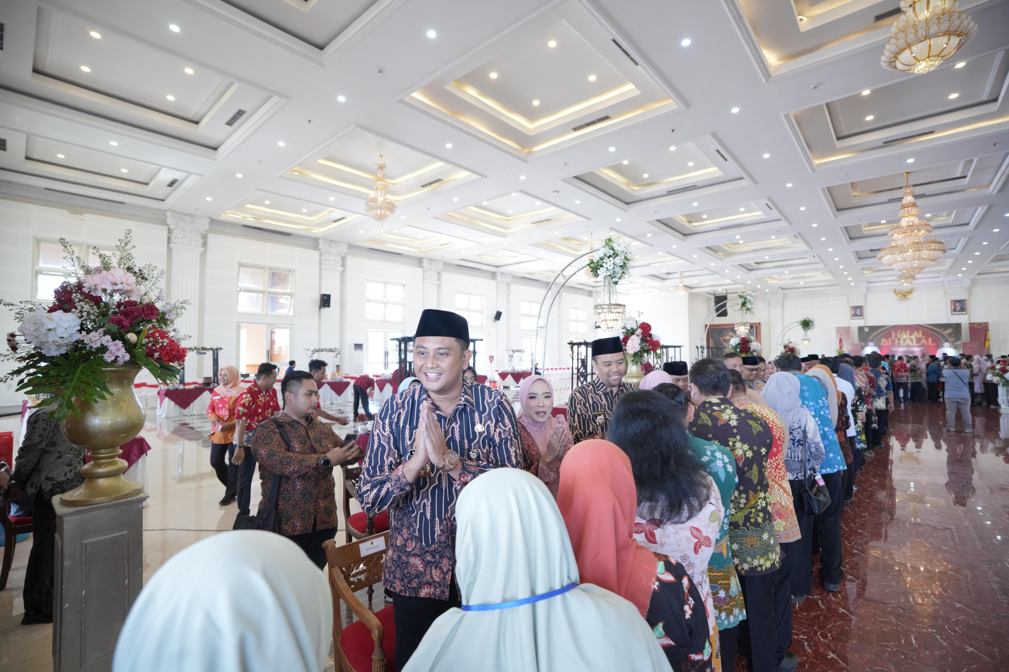Pemkab Klaten gelar halalbihalal&nbsp;di Gedung Grha Bung Karno, Kelurahan Buntalan, Klaten Tengah, Selasa (8/4/2025).