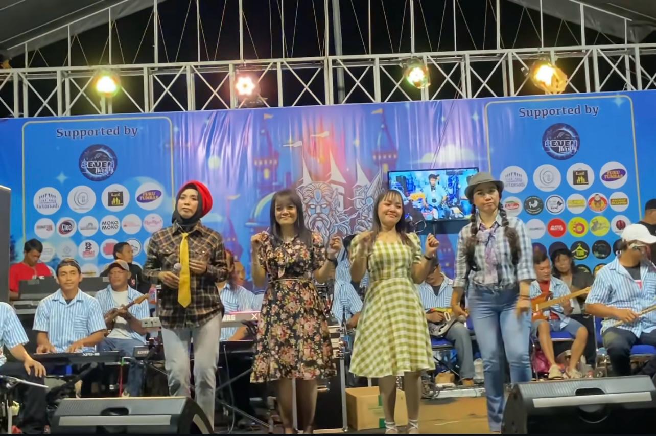 penampilan OM Lorenza diharapkan bisa menjadi alternatif hiburan menarik bagi masyarakat sekaligus menghidupkan kembali ruang seni dan budaya di Kota Solo.