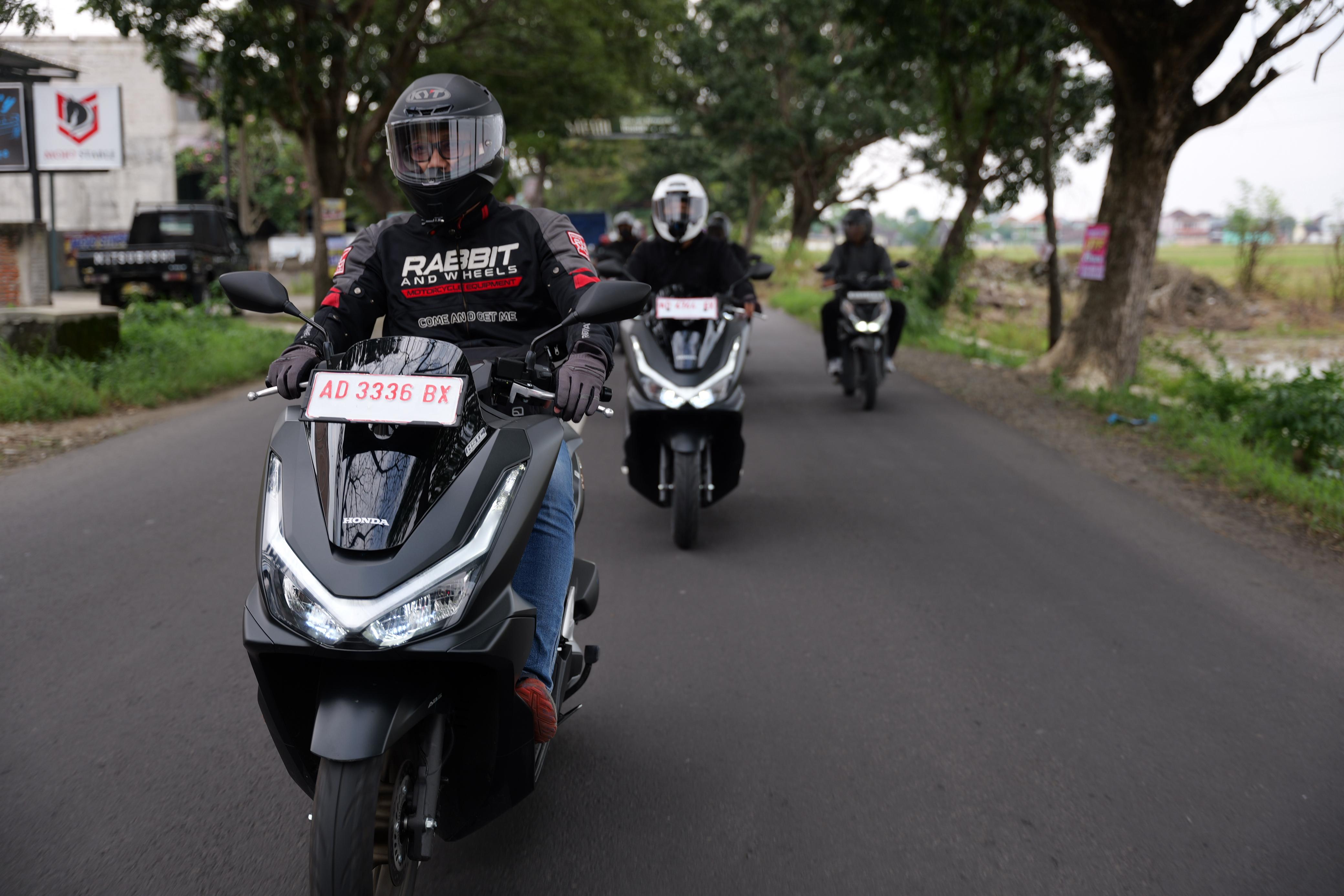 Lewat sesi New Honda PCX Media Exploration yang digelar Sabtu (12/4), motor ini membuktikan diri nyaman dikendarai untuk rute panjang sekalipun.
