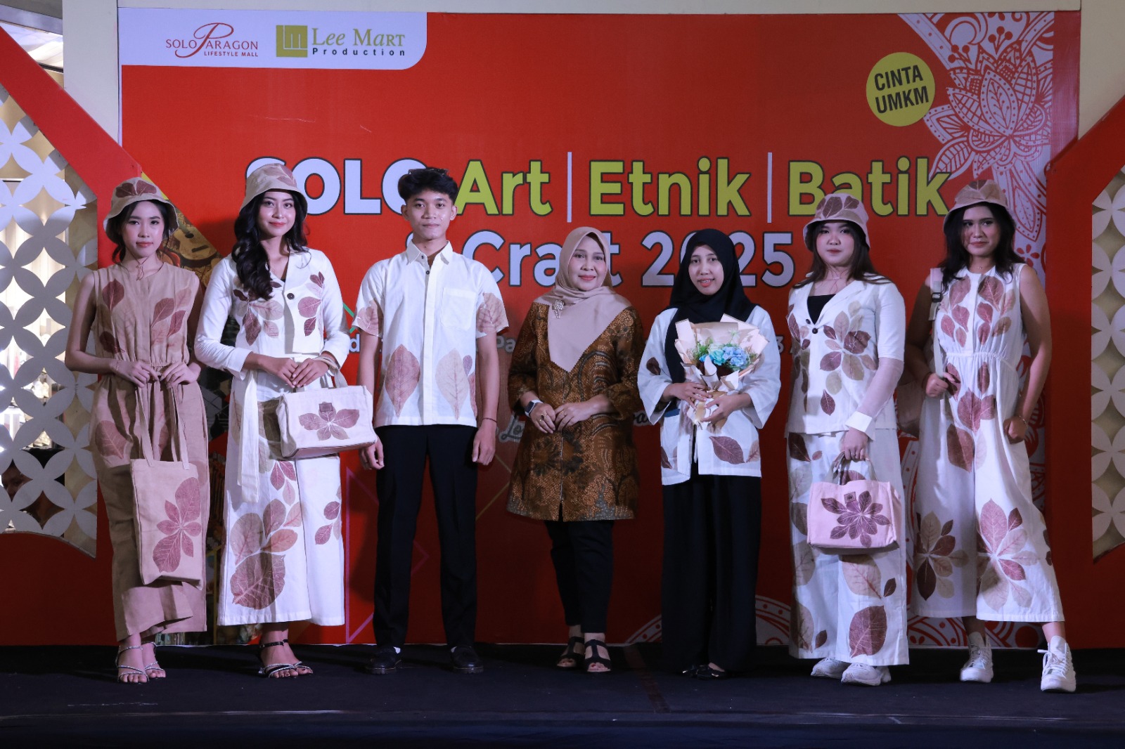 Dekranasda Karanganyar gelar fashion show