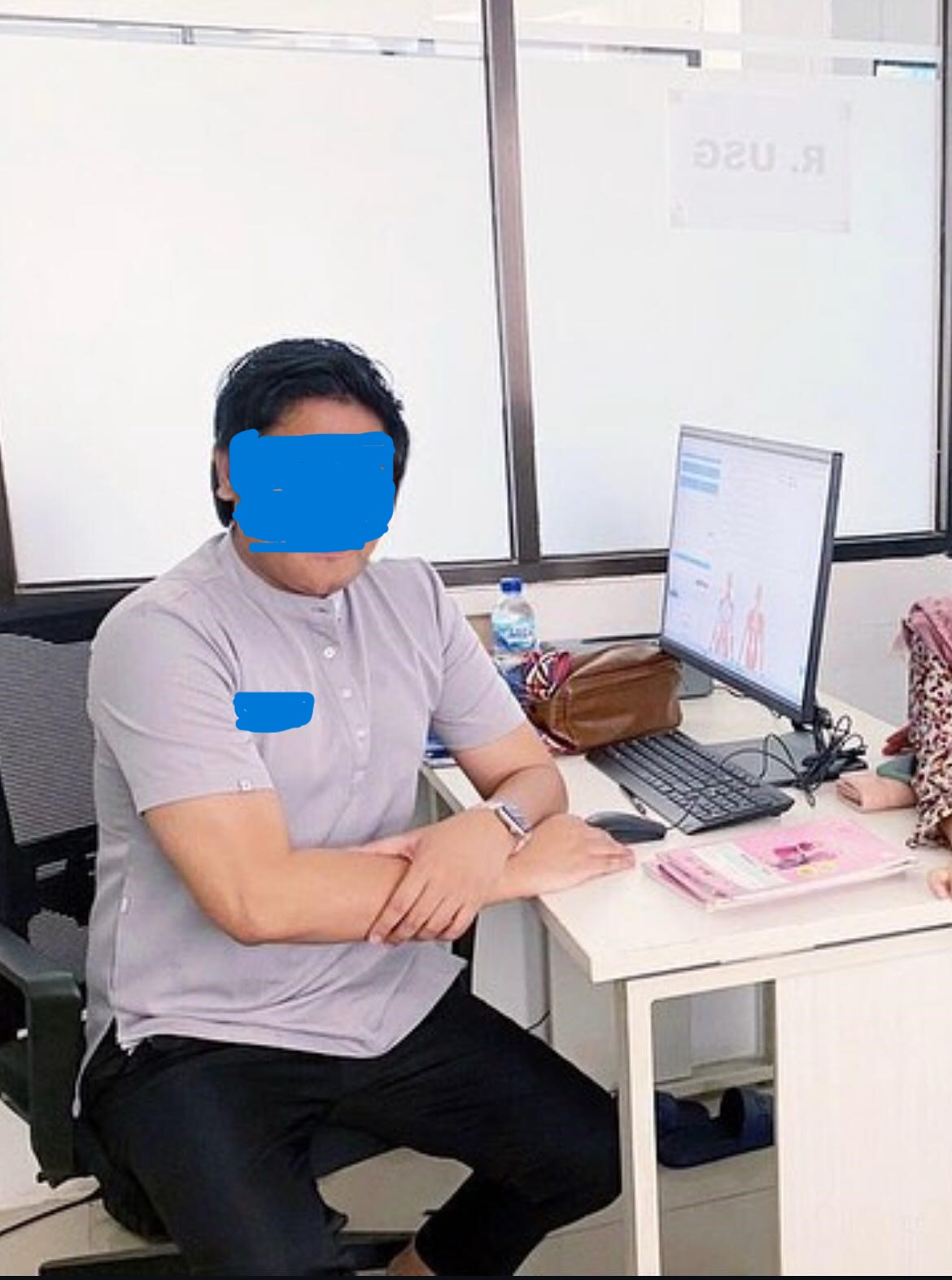 MSF, dokter obgyn (kandungan) di Garut yang viral karena diduga melakukan pelecehan terhadap pasien saat USG.