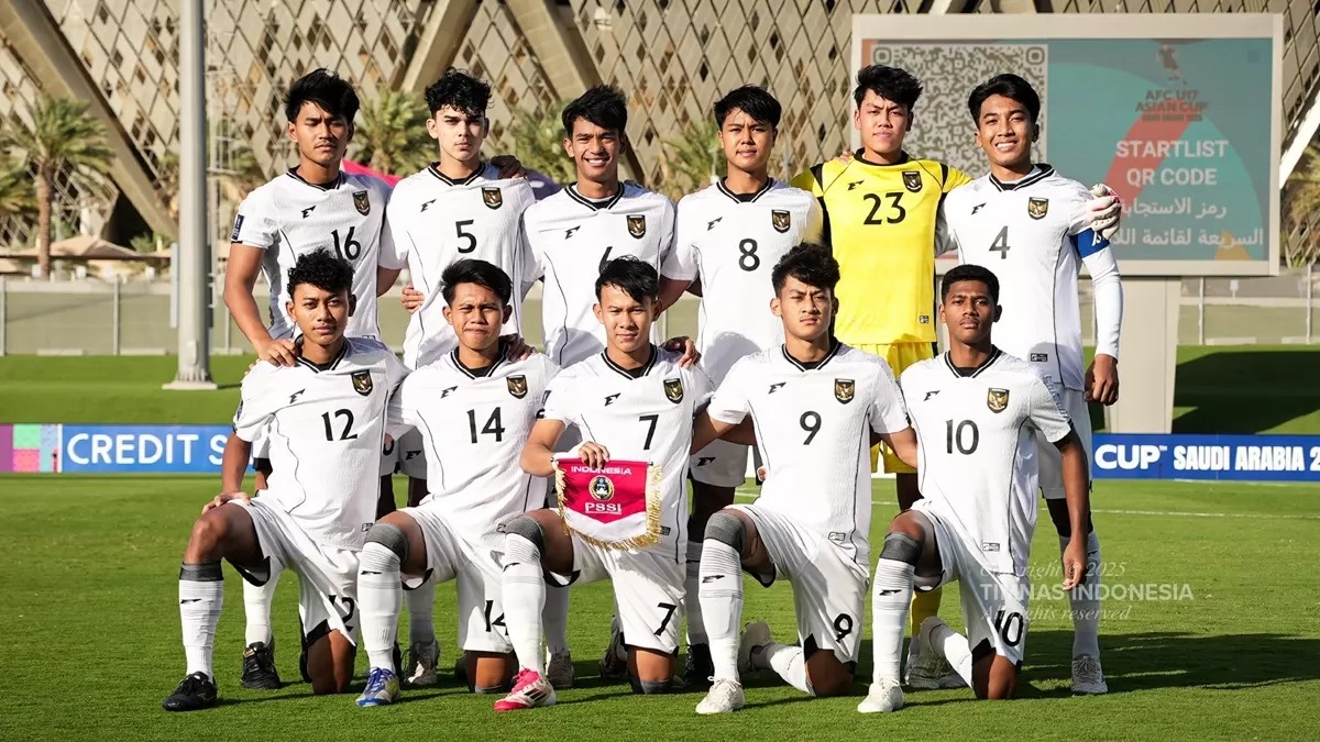 Timnas Indonesia U-17 menelan kekalahan telak 0-6 dari Korea Utara U-17 pada babak perempat final Piala Asia U-17 2025.