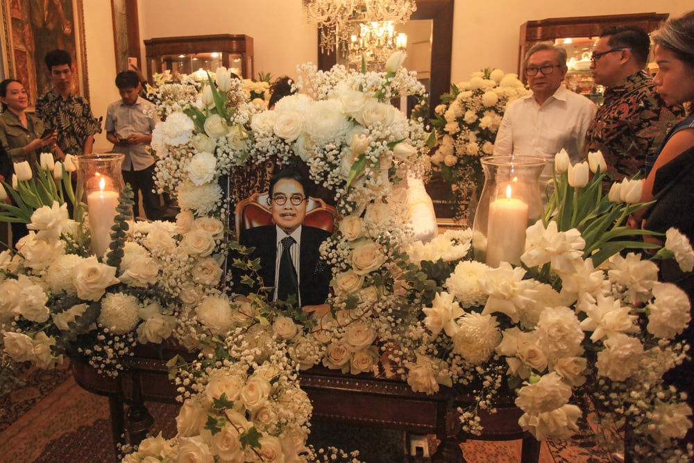 Jenazah pengacara Hotma Sitompul akan dimakamkan di kompleks pemakaman mewah San Diego Hills Memorial Park, Harga lahannya fantastis!