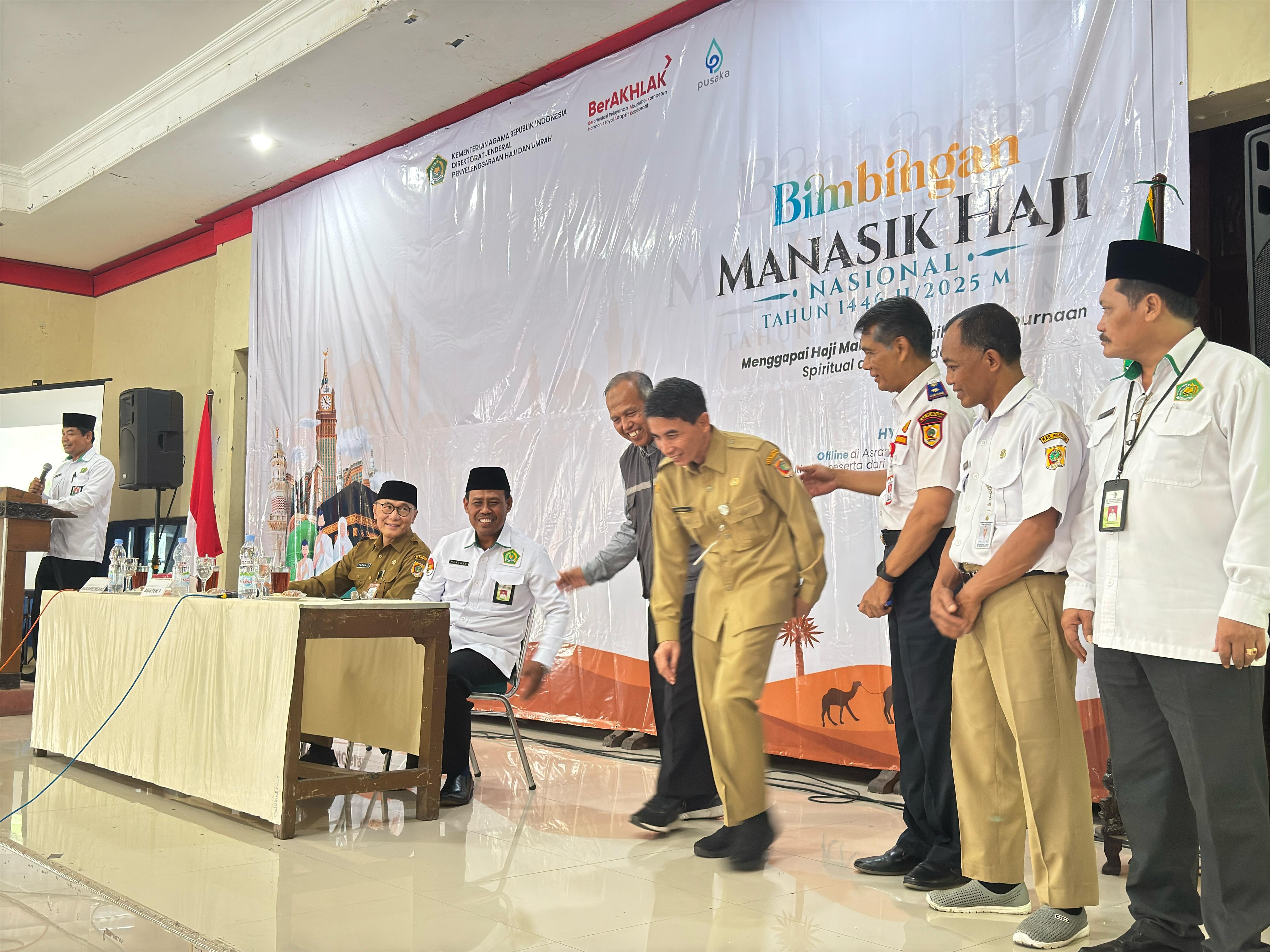 Ilustrasi manasik haji tingkat Kabupaten Wonogiri baru-baru ini.