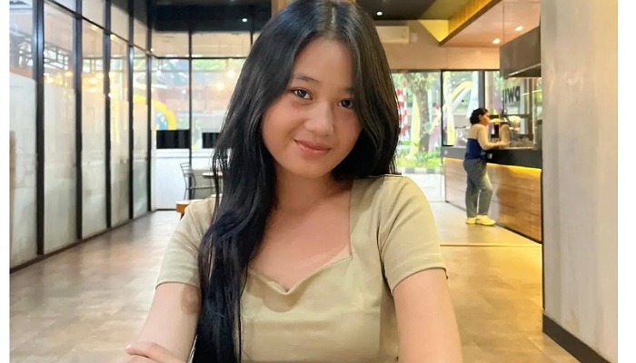 Aura Cinta.