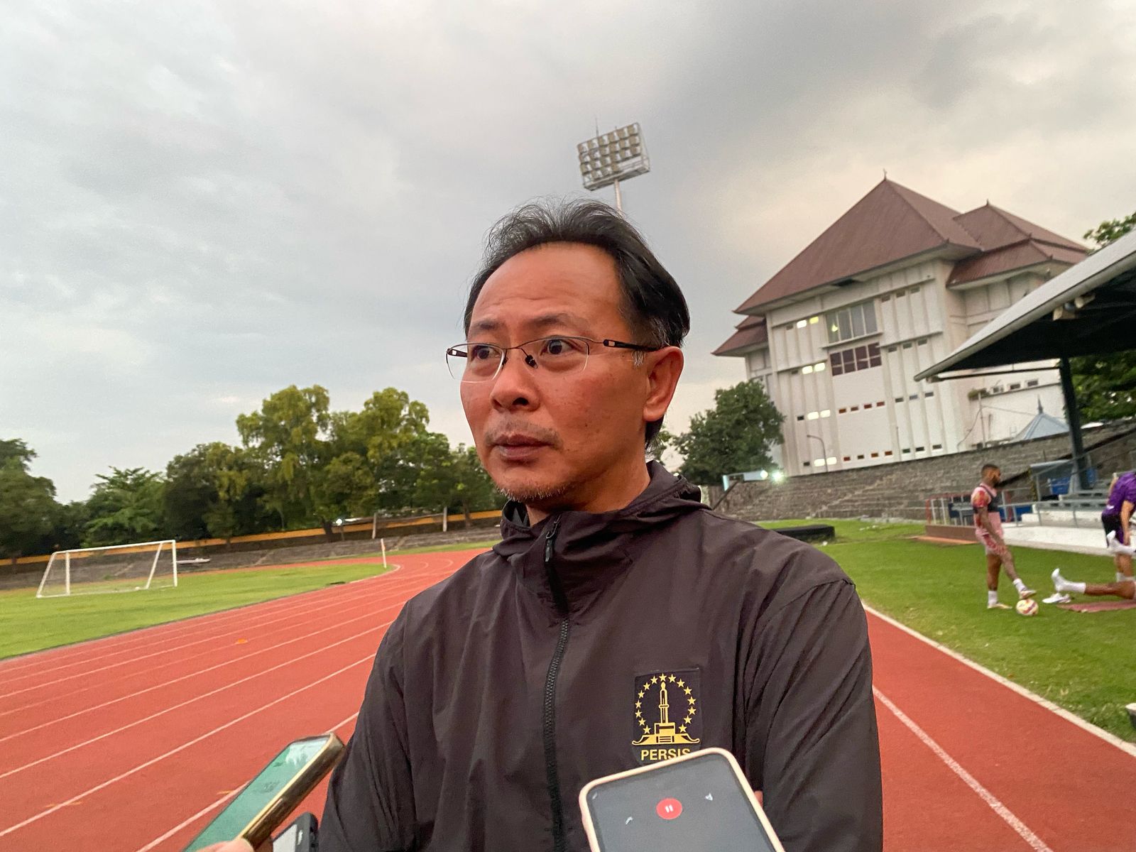 Head Coach Persis Solo Ong Kim Swee saat ditemui usai latihan di Stadion Sriwedari.
