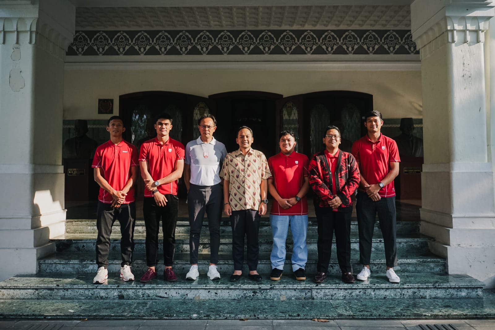 BERSINERGI: Pelatih, Manajemen, dan Pemain Persis Solo menemui Wali Kota Solo Respati Ardi, yang berlangsung di rumah dinas Loji Gandrung, Jumat (3/5/2025).