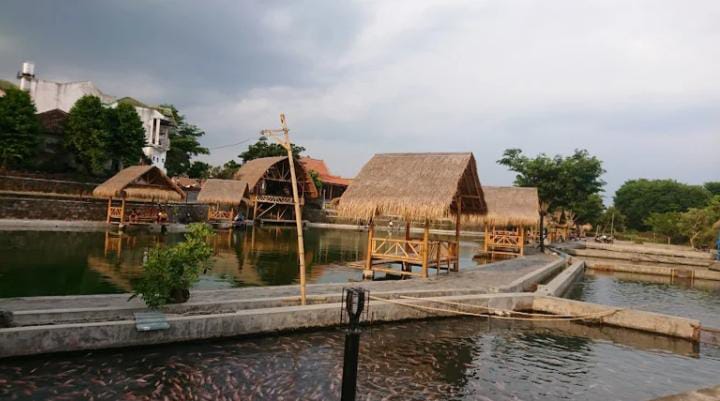 Suasana area pemancingan di Waduk Galau yang ada di Polanharjo, Klaten.