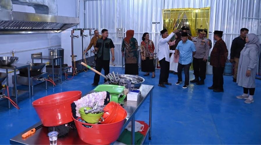 Kondisi dapur umum SPPG Sroyo, Jaten, Karanganyar yang akan menyediakan makan bergizi gratis (MBG). (Rudi Hartono/Radar Solo)