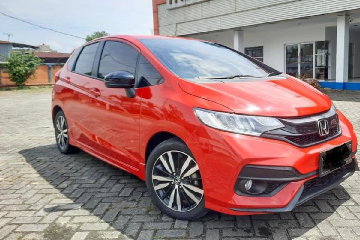 5 Rekomendasi Mobil&nbsp;Bekas yang Cocok Untuk Pemula, Nyaman dan Mudah Dikendarai