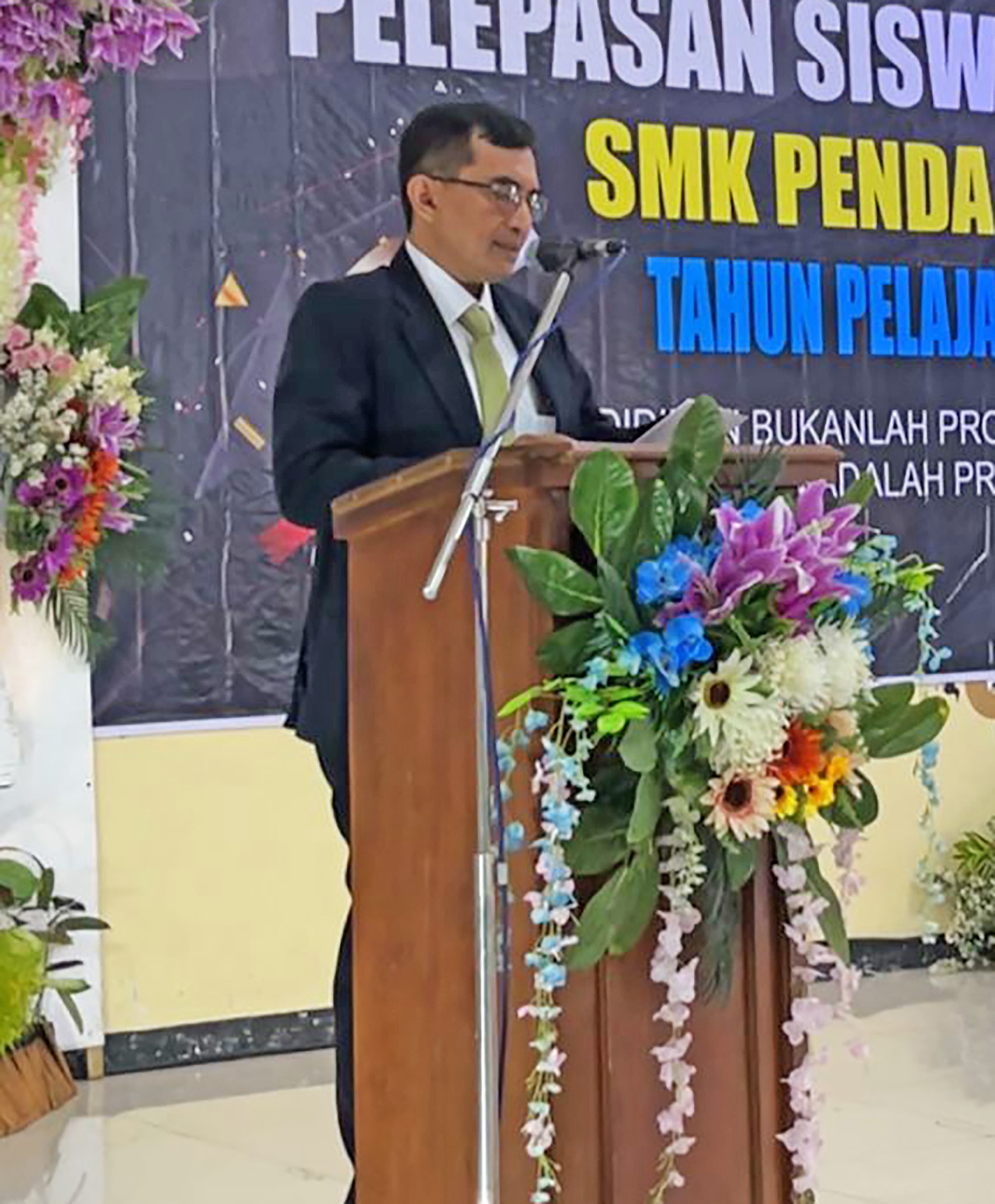 Kepala SMK Penda 2 Karanganyar Aris Sukarno