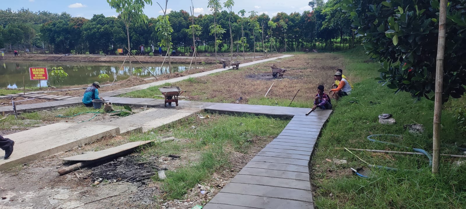 Pemancingan baru di Water Park Kaliwedi yang sempat mengundang OM Lorenza saat peresmiannya. (Ahmad Khairudin/Radar Solo)
