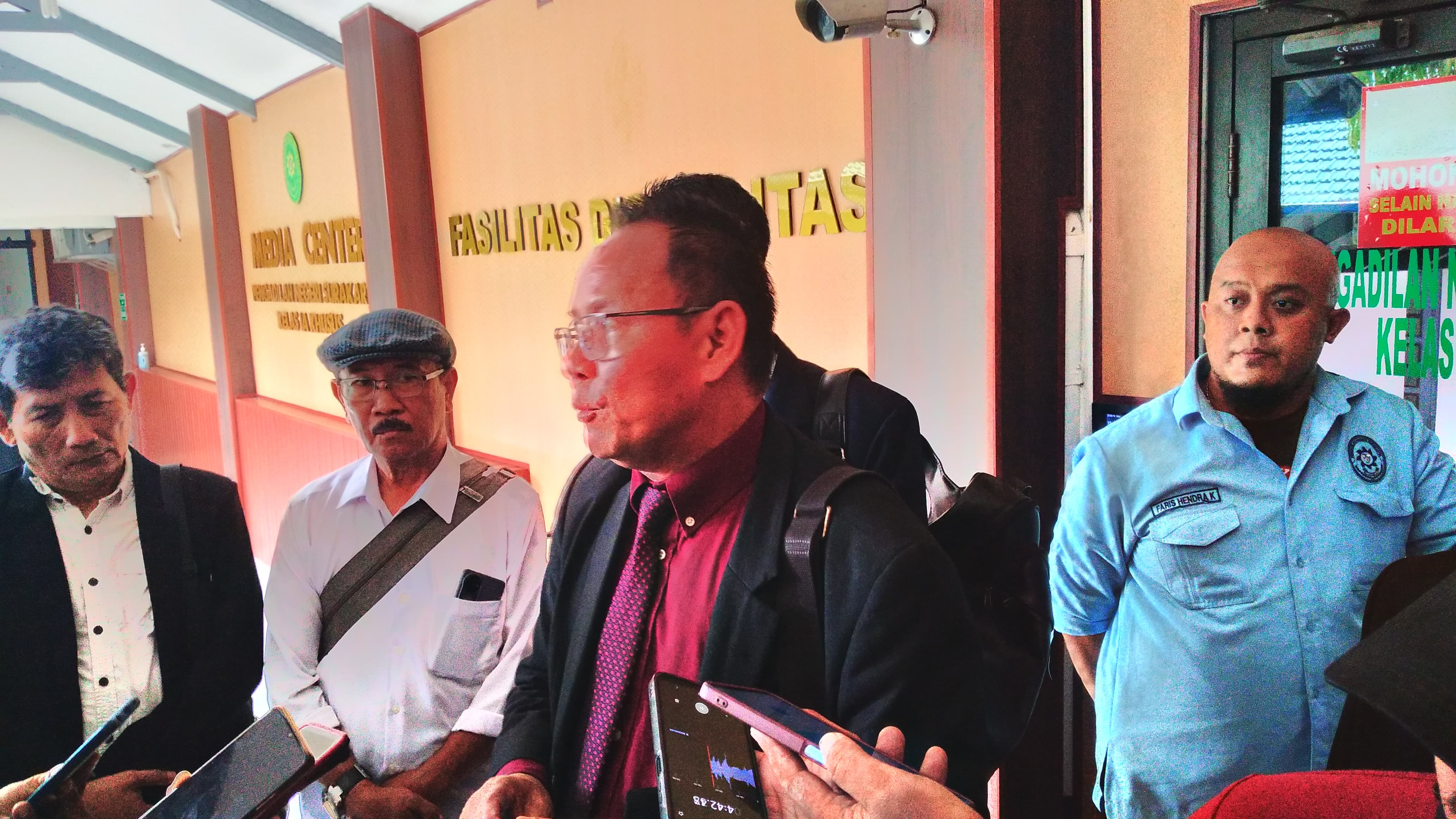 YB Irpan, penasihat hukum Jokowi dalam kasus tudingan ijazah palsu di PN Solo, Rabu (14/5).