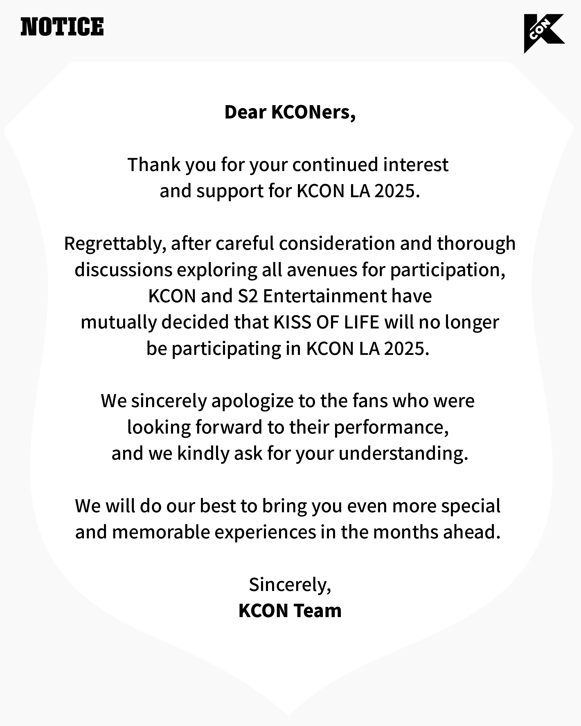 Grup K-Pop Kiss Of Life (KIOF) dipastikan batal tampil di ajang KCON LA 2025 yang akan digelar pada 1&ndash;3 Agustus
